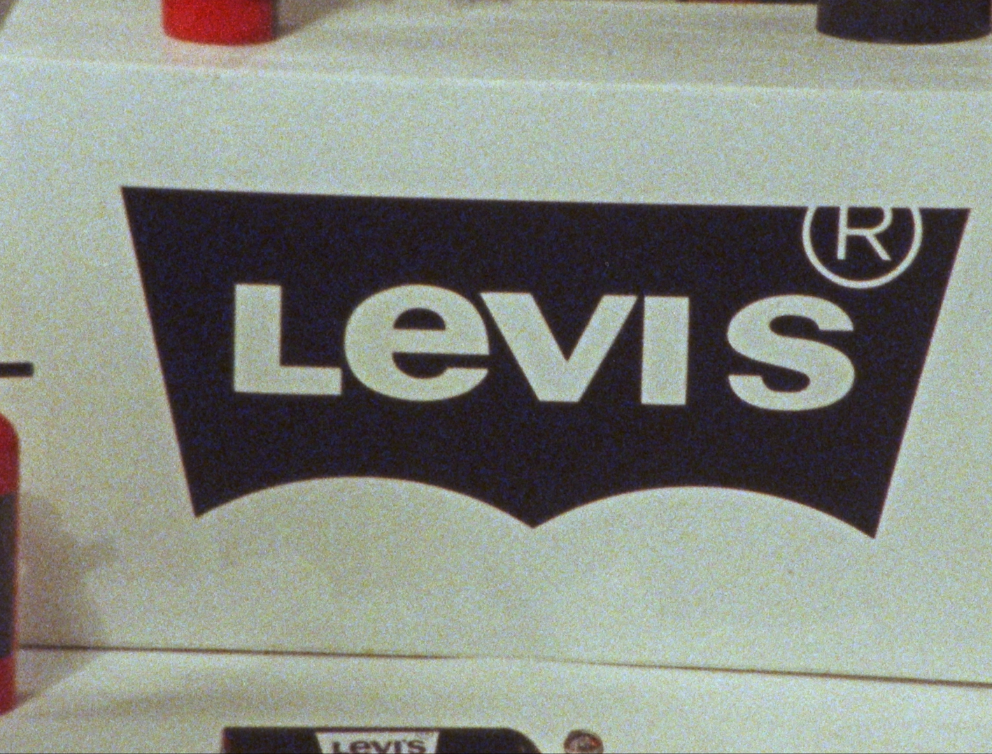 Levi's: Artificial Laser Focus Group — ALAN TORRES
